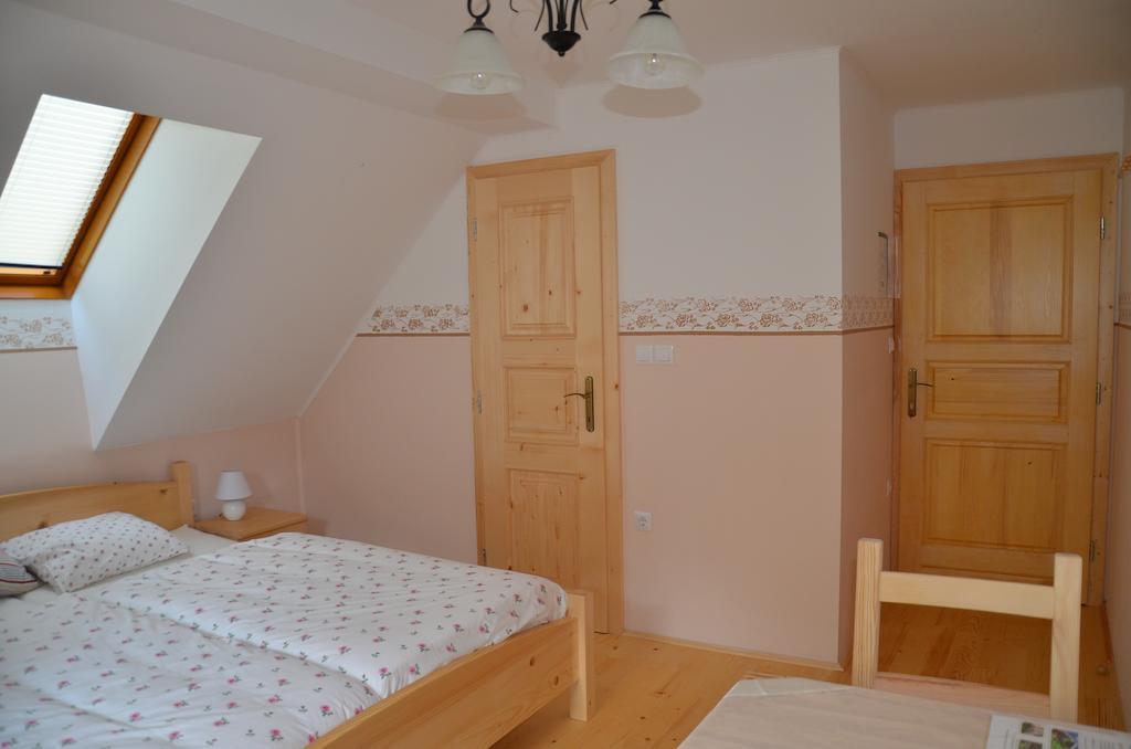 Farmhouse Stiftar Solcava Room photo