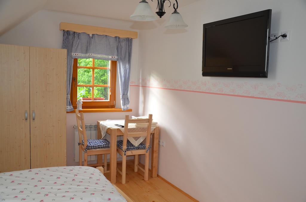 Farmhouse Stiftar Solcava Room photo